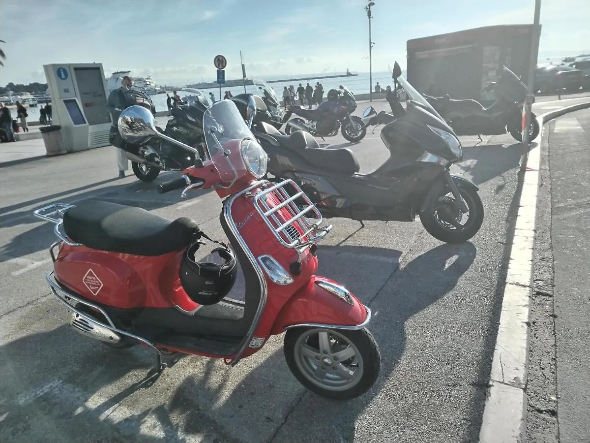 Apartment Vespa & Jacuzzi Spalato 0*,  Croazia