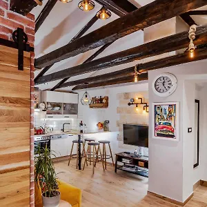  Apartment Ami
