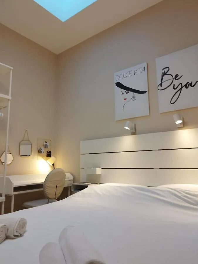 Apartment Vespa & Jacuzzi Split 0*,  Croatia